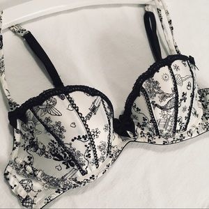 VS Black & White Toile Sexy Little Things Bra